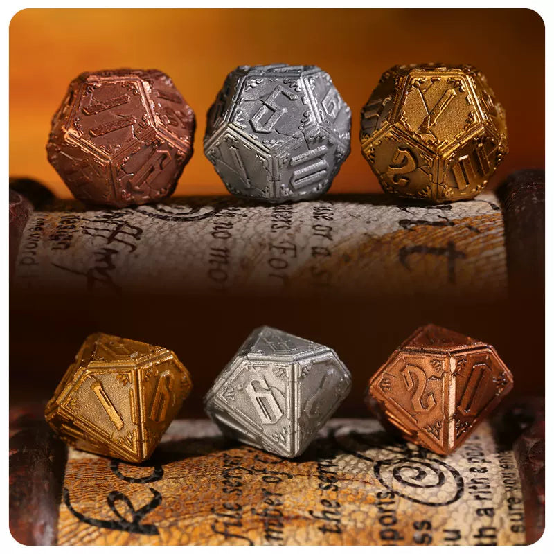 Cthulhu Deep Sea Relic Metal Polyhedral Dice Set, Antique Silver Tabletop DND RPG Gaming Dice