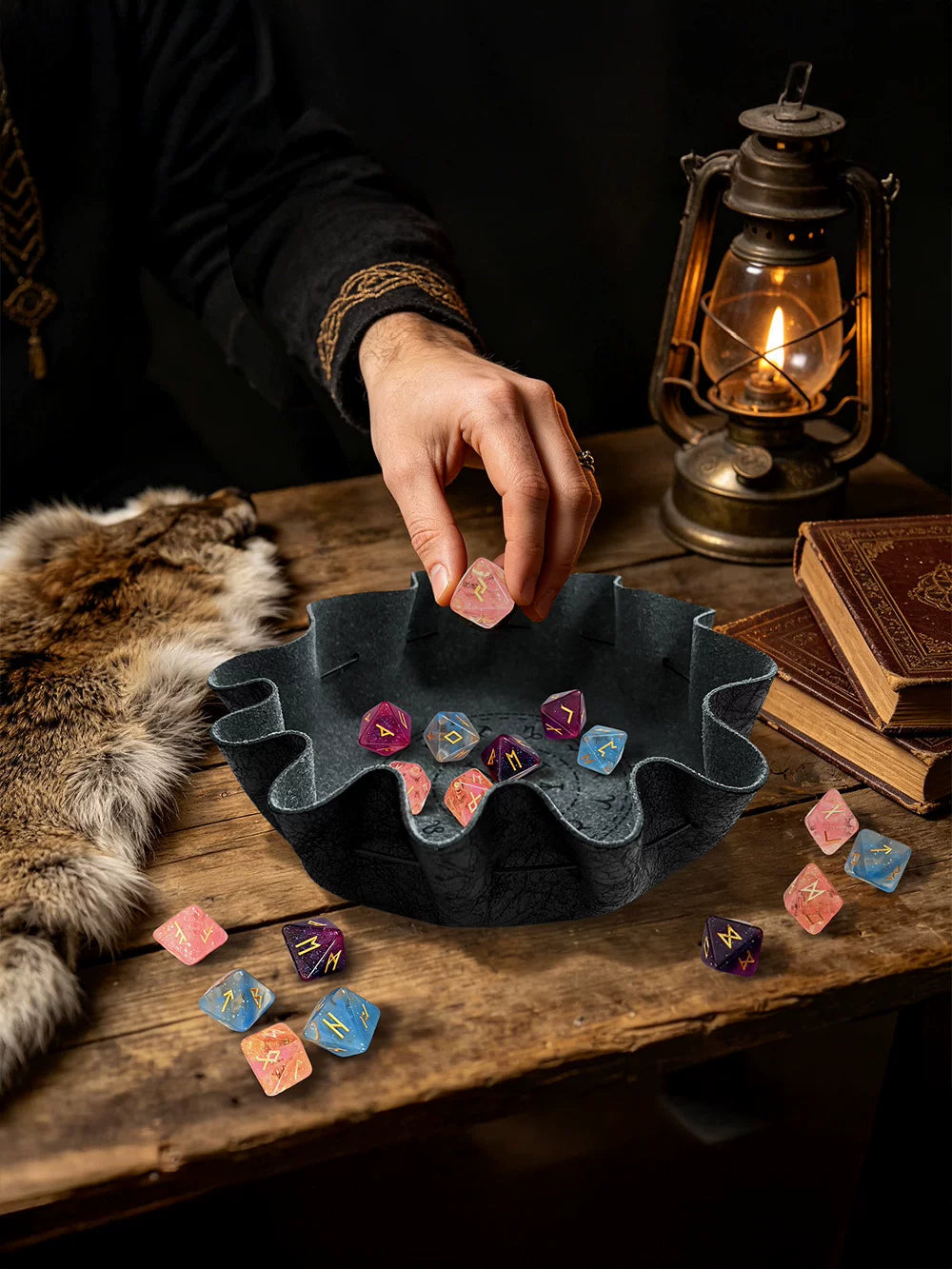 2-in-1 Foldable Leather Dice Bag and Rolling Tray, Portable Drawstring Dice Pouch for DND, RPG, and Tabletop Board Games
