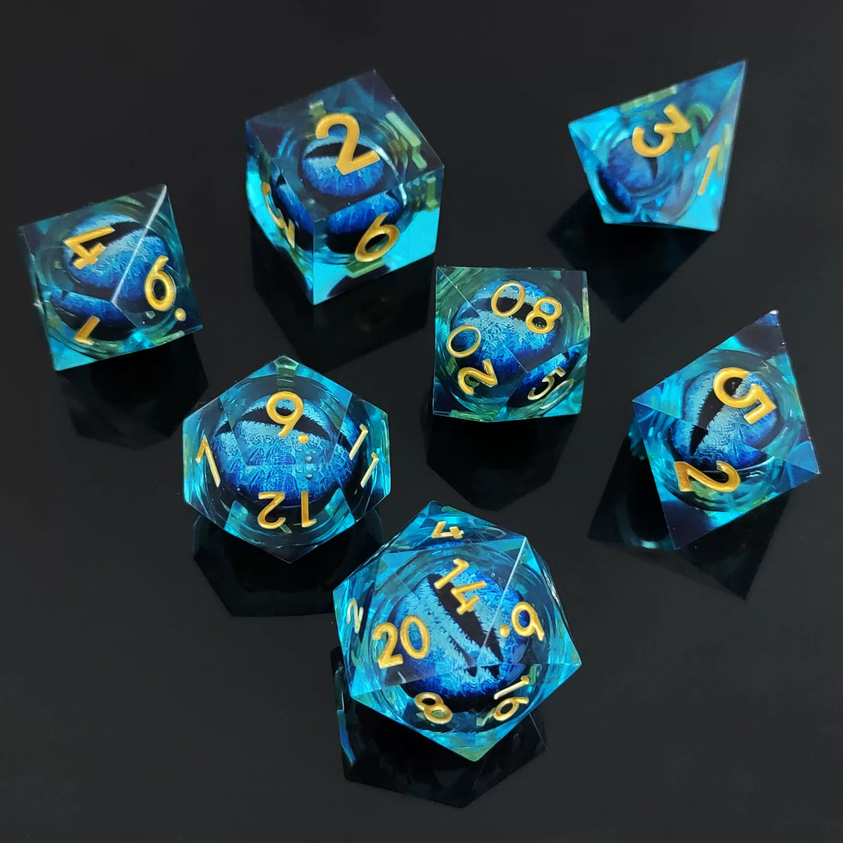 Floating Dragon Eye Polyhedral Dice Set Liquid Core RPG Dice for DND COC Tabletop Games
