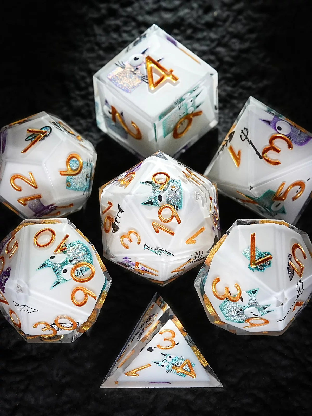 Cat dice in dice resin polyhedral dice set - detail view 3