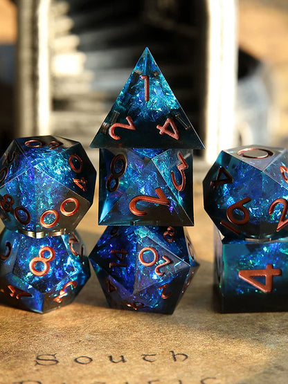 Liquid Core Resin Polyhedral Dice Set, 7-Piece DND D20 Moving Quicksand Dice for Tabletop RPG