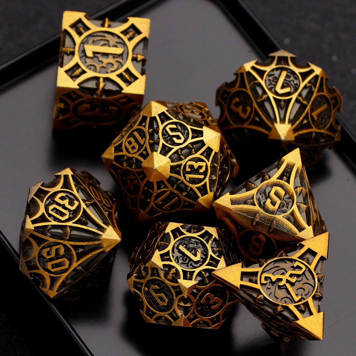 Metal Polyhedral DND Dice Set for Tabletop RPG, Cthulhu & D&D Gaming, Heavy Duty Zinc Alloy Dice with Storage Case