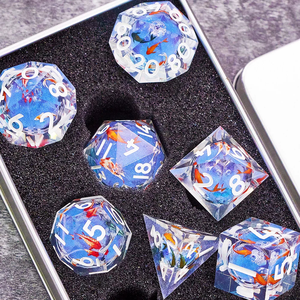 Liquid Core Starry Quicksand DND Polyhedral Dice Set, D20 RPG Tabletop Gaming Dice with Metal Tin and Velvet Pouch