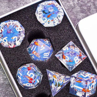 Liquid Core Starry Quicksand DND Polyhedral Dice Set, D20 RPG Tabletop Gaming Dice with Metal Tin and Velvet Pouch