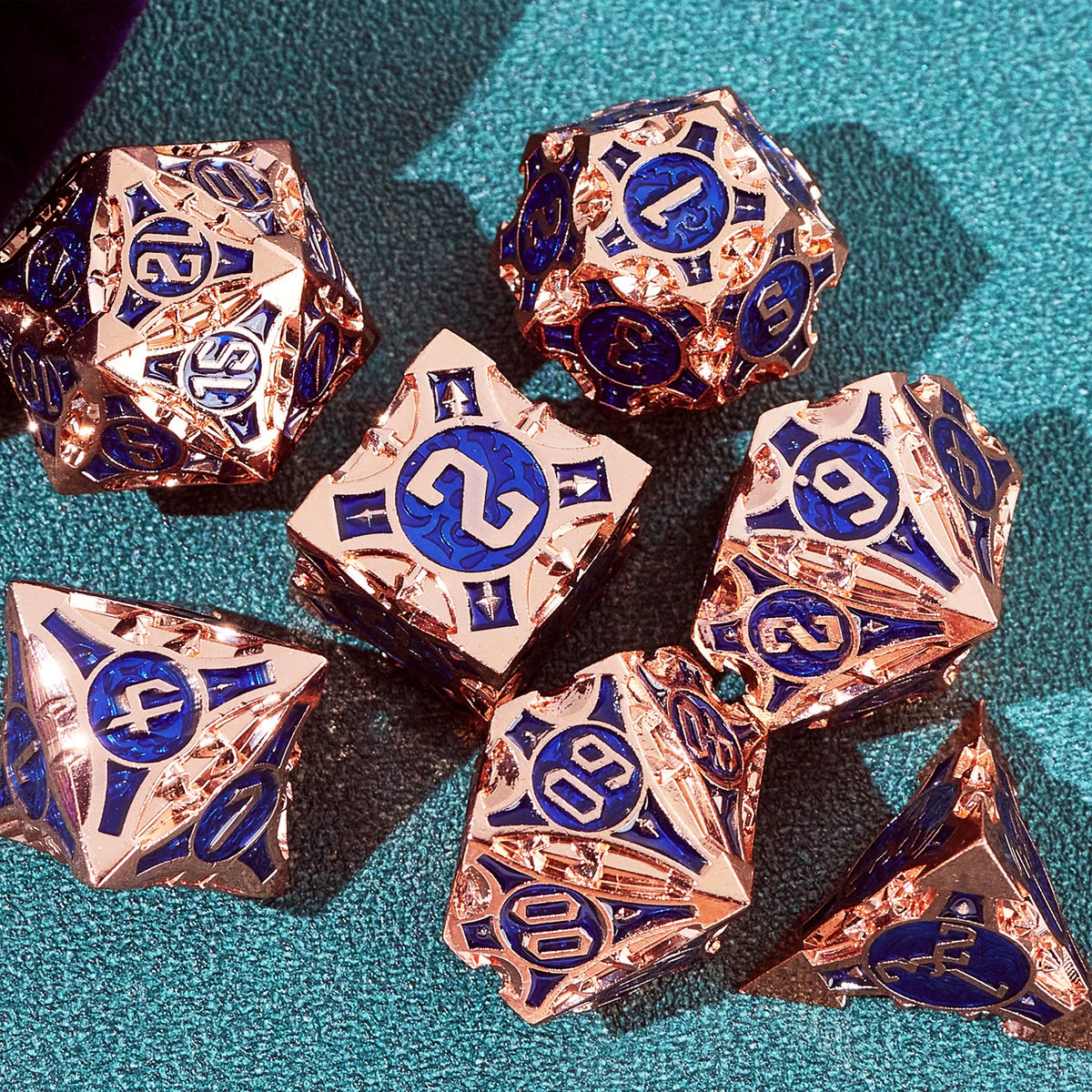 Metal Polyhedral DND Dice Set for Tabletop RPG, Cthulhu & D&D Gaming, Heavy Duty Zinc Alloy Dice with Storage Case