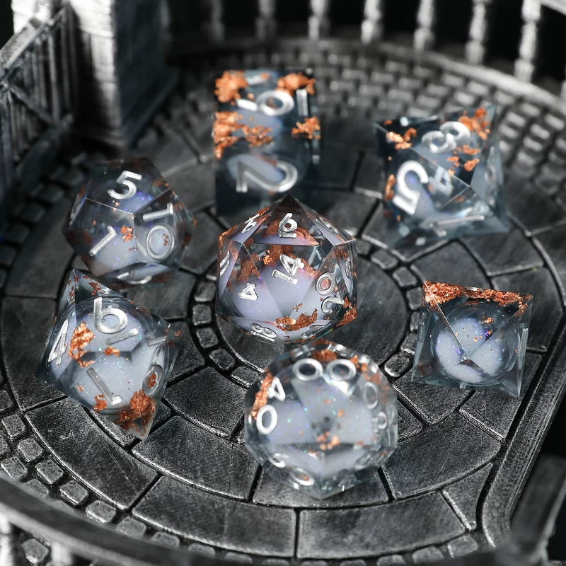 Liquid Core Sharp Edge Resin Dice Set, Floating Dragon Eye Polyhedral D&D TTRPG Tabletop Dice with Metal Box & Velvet Pouch