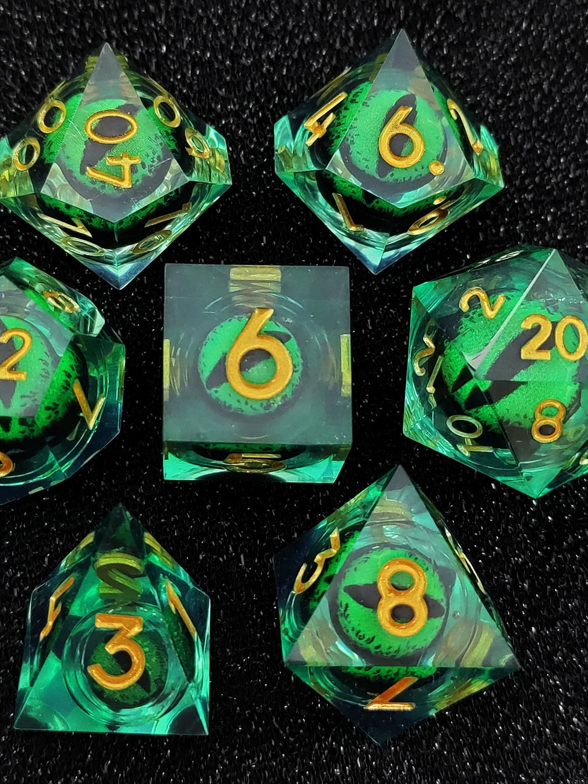 Floating Dragon Eye Polyhedral Dice Set Liquid Core RPG Dice for DND COC Tabletop Games