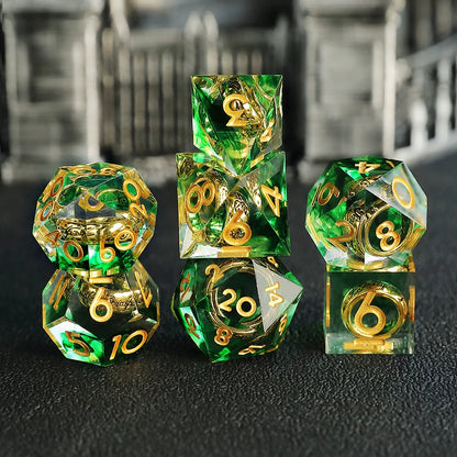 Liquid Core Sharp Edge Resin Dice Set, Floating Dragon Eye Polyhedral D&D TTRPG Tabletop Dice with Metal Box & Velvet Pouch