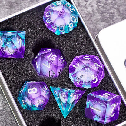 Liquid Core Starry Quicksand DND Polyhedral Dice Set, D20 RPG Tabletop Gaming Dice with Metal Tin and Velvet Pouch