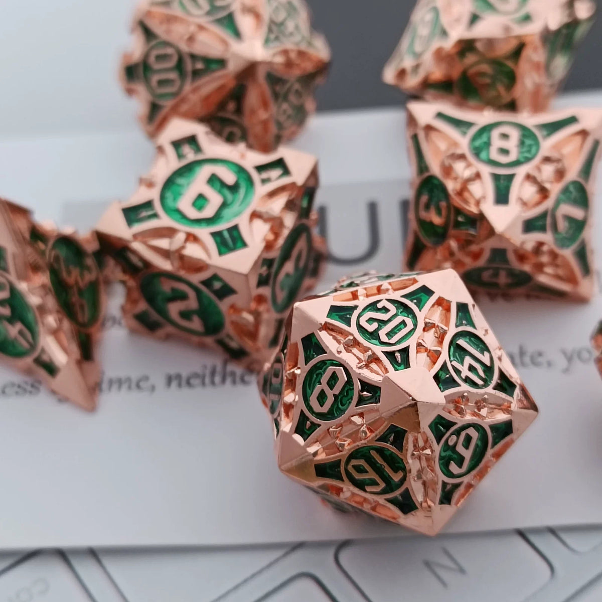 Solid Metal Sharp Edge RPG Dice Set Dragon Scale Polyhedral Gaming Dice for DND COC Warhammer Tabletop Games Collectible Gift