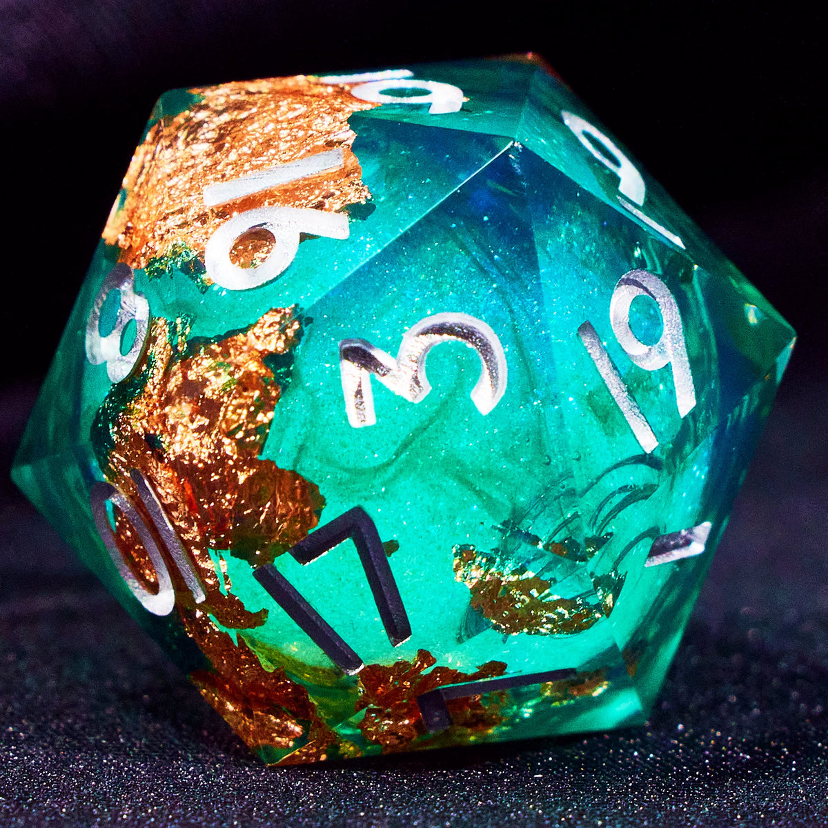 Liquid Core Starry Quicksand DND Polyhedral Dice Set, D20 RPG Tabletop Gaming Dice with Metal Tin and Velvet Pouch