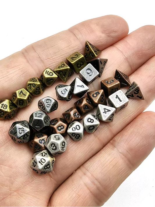 D20骰子钥匙链迷你金属骰子龙与地下城跑团博德之门3挂件装饰桌游