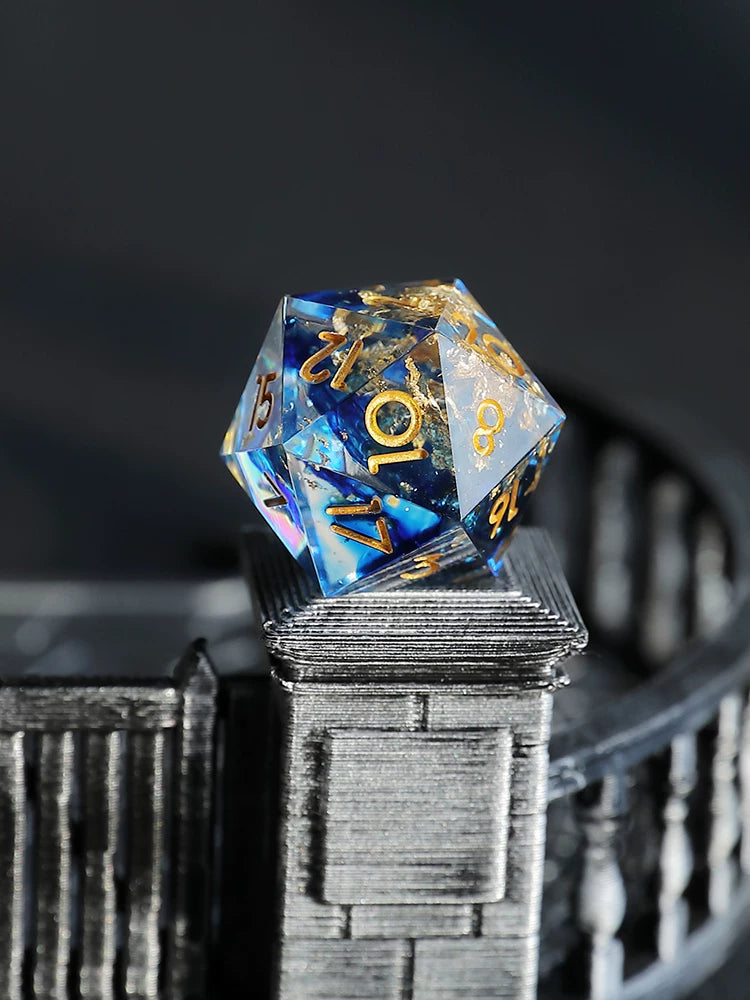 Liquid Core Sharp Edge Resin Dice Set, Floating Dragon Eye Polyhedral D&D TTRPG Tabletop Dice with Metal Box & Velvet Pouch