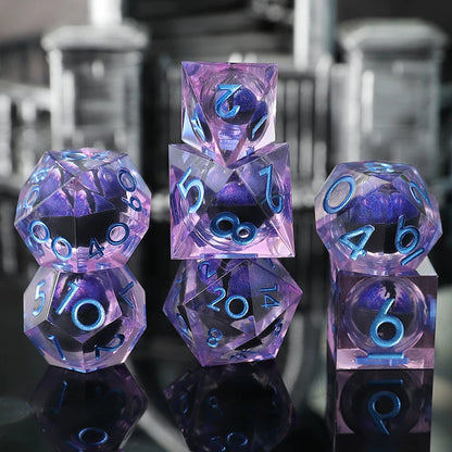 Liquid Core Sharp Edge Resin Dice Set, Floating Dragon Eye Polyhedral D&D TTRPG Tabletop Dice with Metal Box & Velvet Pouch
