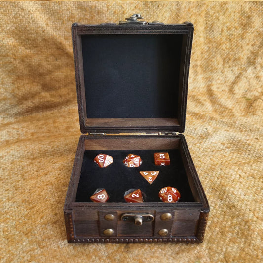 Vintage Wooden Dice Box TRPG Tabletop RPG Polyhedral Dice Storage Case Retro Treasure Chest Box for Board Games