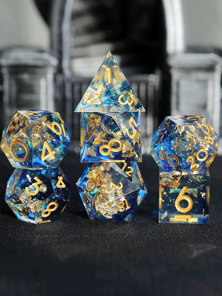 Liquid Core Sharp Edge Resin Dice Set, Floating Dragon Eye Polyhedral D&D TTRPG Tabletop Dice with Metal Box & Velvet Pouch