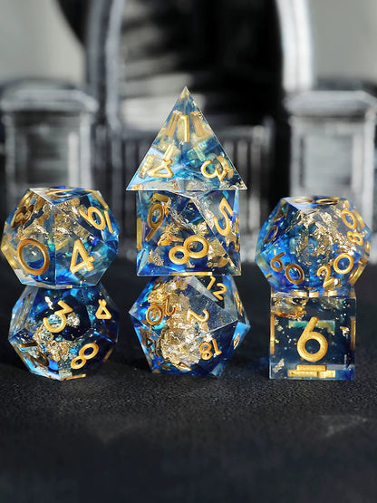 Liquid Core Sharp Edge Resin Dice Set, Floating Dragon Eye Polyhedral D&D TTRPG Tabletop Dice with Metal Box & Velvet Pouch